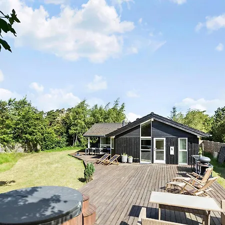 Stunning In With Sauna Semesterbostad *